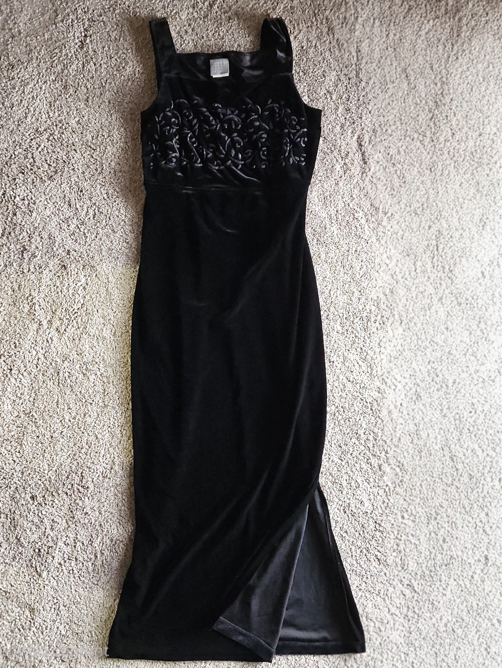 Vintage Classic Black Velvet Maxi Dress
